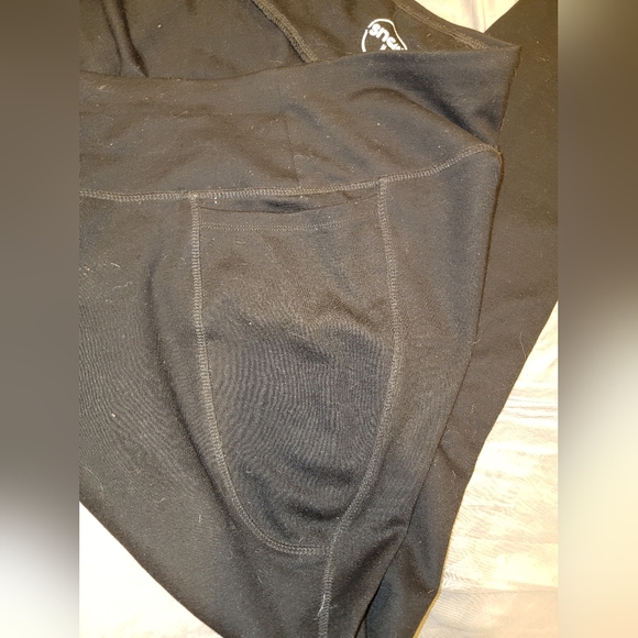 Snag Squat Proof Long Leggings - Black, Size H (24-26) Black - Picture 3 of 6
